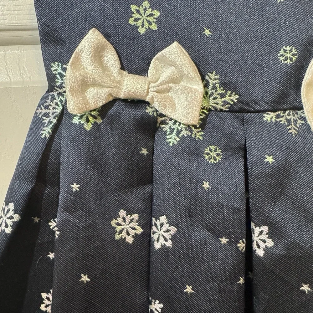 Bonnie Jean Navy Blue Party Dress With Iridescent Silver/Green Snowflakes Size 5
